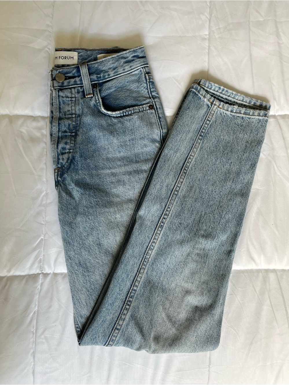Women’s Denim Forum Light Wash The BF High Rise Loose Jeans (23)